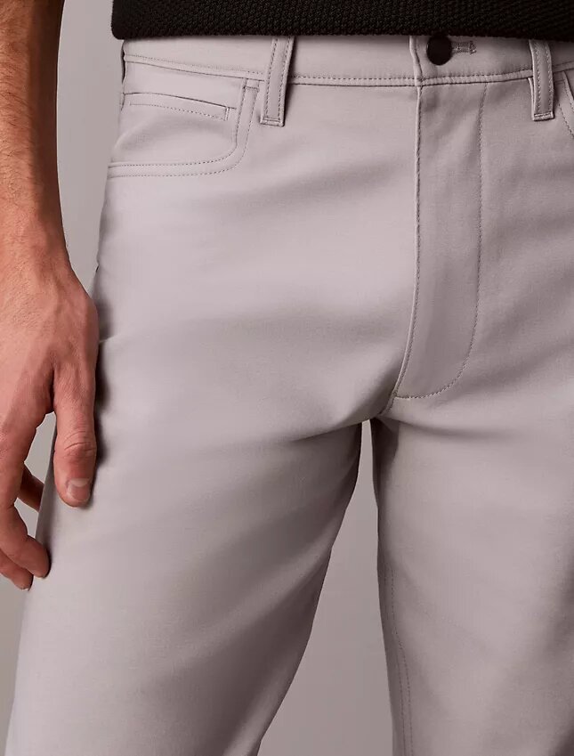 Calças de 5 bolsos com corte reto elástico padrão Calças de 5 bolsos com corte reto elástico padrão