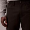 Calças de 5 bolsos com corte reto elástico padrão Calças de 5 bolsos com corte reto elástico padrão