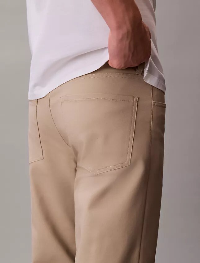 Calças de 5 bolsos com corte reto elástico padrão Calças de 5 bolsos com corte reto elástico padrão