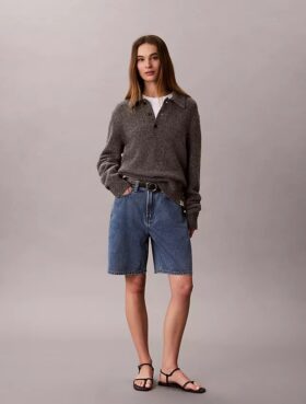 Calções Bermuda em Denim