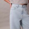 Calções Bermuda em Denim Descontraído com Mistura de Linho