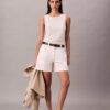 Calções Bermuda em sarja Cotton Stretch de algodão com pregas Calções Bermuda em sarja Cotton Stretch de algodão com pregas