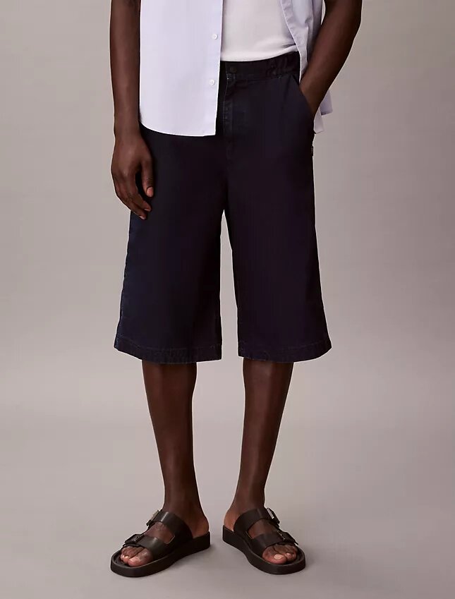 Calções longos em Denim índigo leve Calções longos em Denim índigo leve