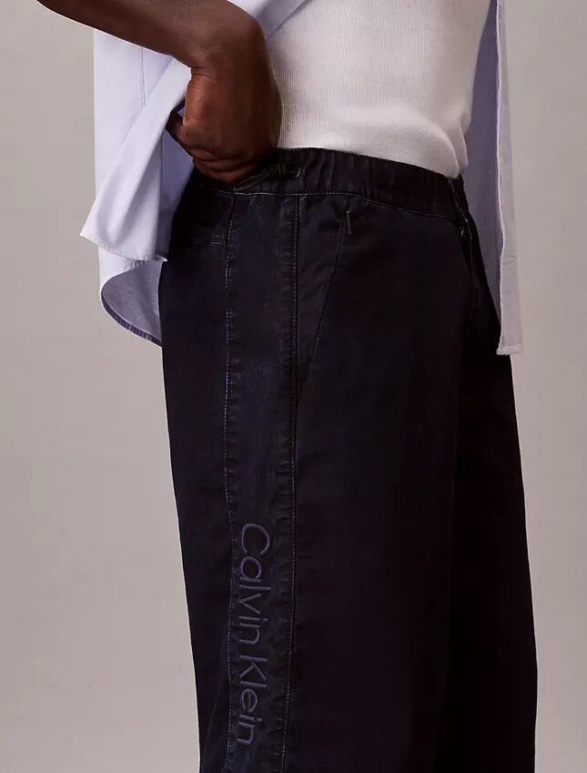 Calções longos em Denim índigo leve Calções longos em Denim índigo leve