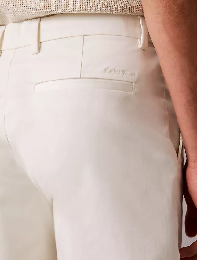 Calções retos em Cotton Stretch Calções retos em Cotton Stretch