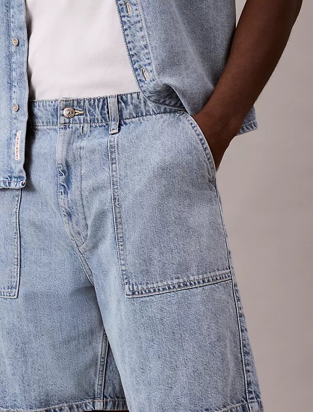 Calções utilitários de Denim Calções utilitários de Denim