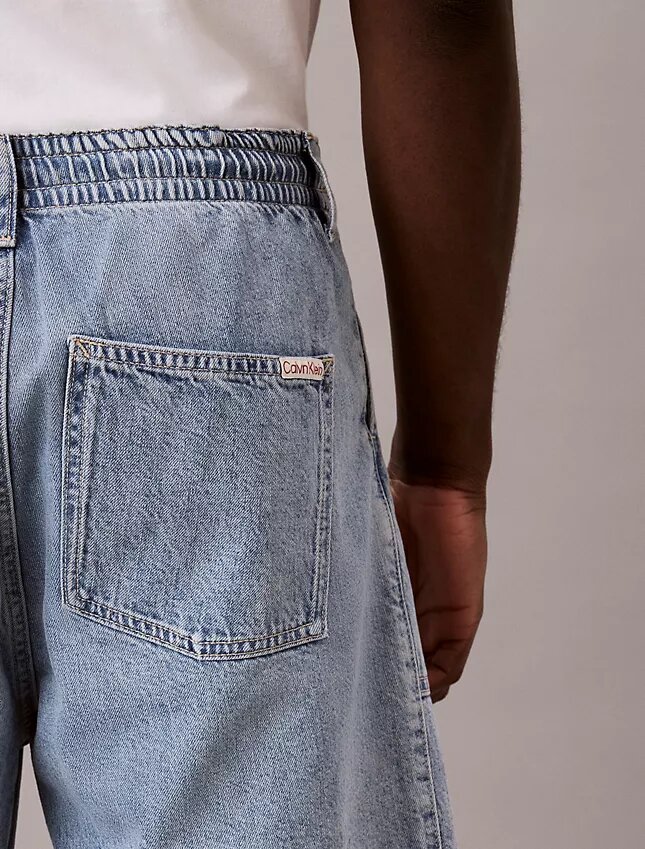 Calções utilitários de Denim Calções utilitários de Denim