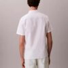 Camisa clássica com botões em seersucker