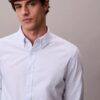 Camisa clássica de botões em oxford de algodão Cotton Stretch às riscas Camisa clássica de botões em oxford de algodão Cotton Stretch às riscas