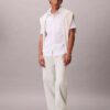 Camisa clássica de botões em seersucker liso Camisa clássica de botões em seersucker liso