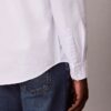 Camisa clássica de botões em tecido Oxford liso Camisa clássica de botões em tecido Oxford liso