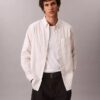 Camisa clássica de botões Oxford às riscas