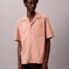 Camisa clássica de botões Oxford às riscas