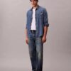 Camisa clássica de Denim com botões Camisa clássica de Denim com botões
