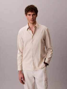 Camisa clássica de linho e algodão com botões