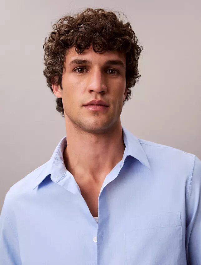 Camisa clássica de popeline lavado com botões Camisa clássica de popeline lavado com botões