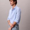 Camisa clássica de popeline lavado com botões Camisa clássica de popeline lavado com botões