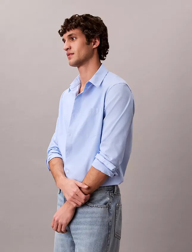 Camisa clássica de popeline lavado com botões Camisa clássica de popeline lavado com botões