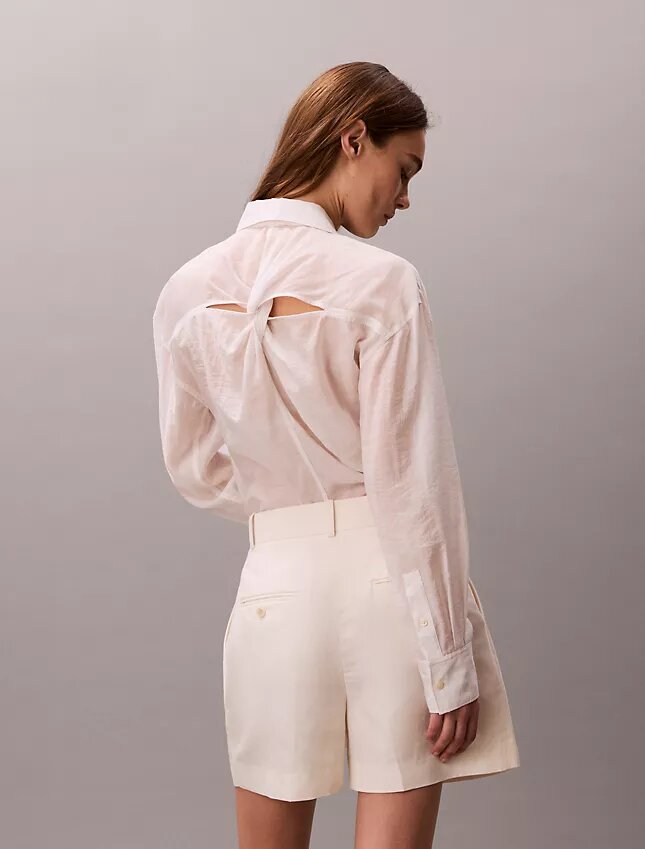 Camisa clássica de voile com botões Camisa clássica de voile com botões