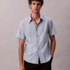 Camisa clássica elástica com riscas tingidas no fio