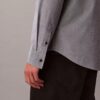 Camisa clássica Oxford lisa com botões Camisa clássica Oxford lisa com botões