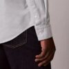 Camisa clássica Oxford lisa com botões Camisa clássica Oxford lisa com botões