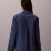 Camisa com botões e bordado inglês Camisa com botões e bordado inglês