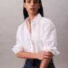 Camisa curta de corte quadrado com botões Camisa curta de corte quadrado com botões