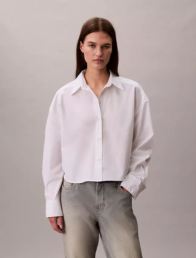 Camisa curta de popeline com botões e corte descontraído Camisa curta de popeline com botões e corte descontraído