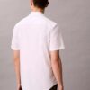 Camisa de algodão elástico com botões e corte justo Camisa de algodão elástico com botões e corte justo