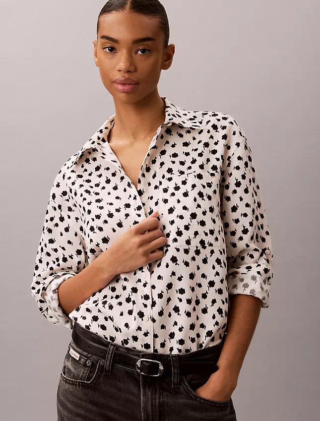 Camisa de botões com aba enrolada em Lyocell Camisa de botões com aba enrolada em Lyocell