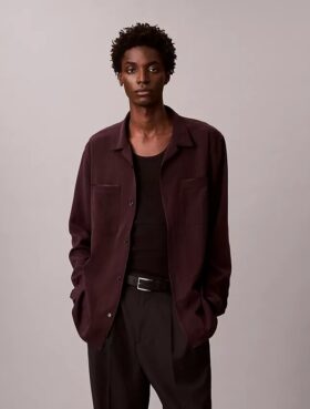 Camisa de botões com corte descontraído e toque suave