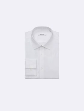 Camisa de botões com corte justo e elástico