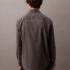 Camisa de botões em mistura de lã com corte descontraído Camisa de botões em mistura de lã com corte descontraído