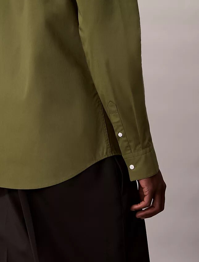 Camisa de botões em popeline de algodão Cotton Stretch, corte justo Camisa de botões em popeline de algodão Cotton Stretch, corte justo