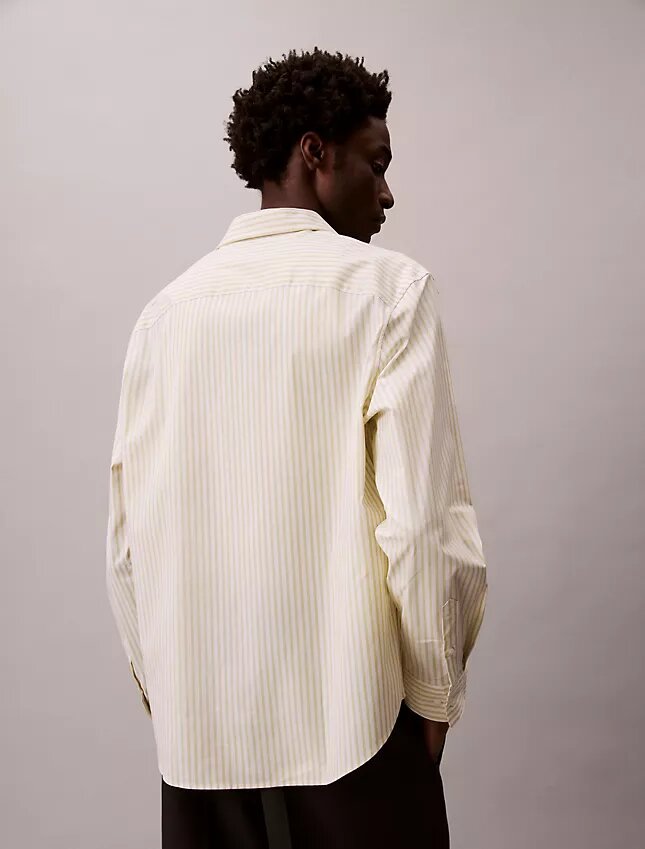 Camisa de botões em popeline de algodão Cotton Stretch às riscas Camisa de botões em popeline de algodão Cotton Stretch às riscas