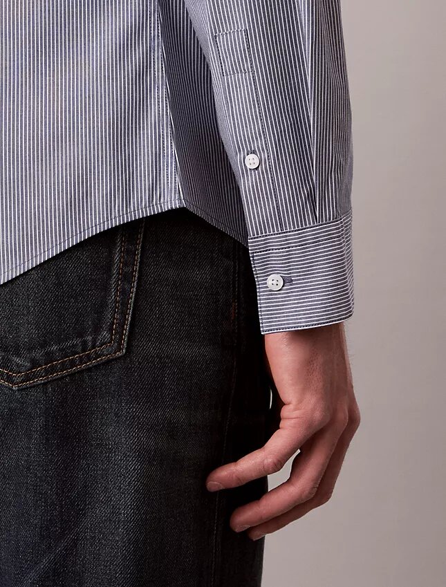 Camisa de botões justa em algodão elástico às riscas Camisa de botões justa em algodão elástico às riscas