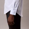Camisa de corte justo com botões em azul-marinho liso Camisa de corte justo com botões em azul-marinho liso