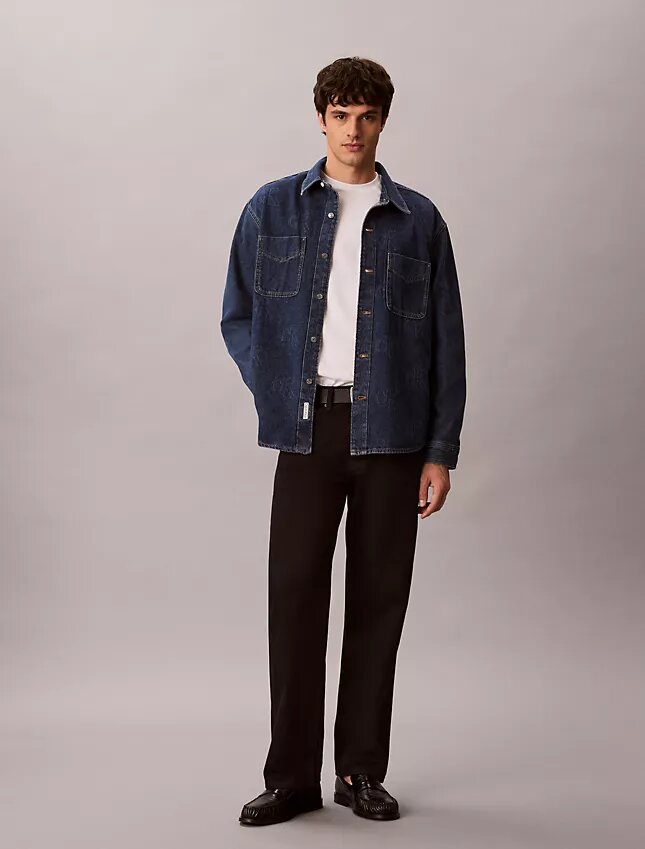 Camisa de Denim com Monogram integral estilo anos 90 Camisa de Denim com Monogram integral estilo anos 90