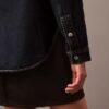 Camisa de Denim descontraída com botões Camisa de Denim descontraída com botões