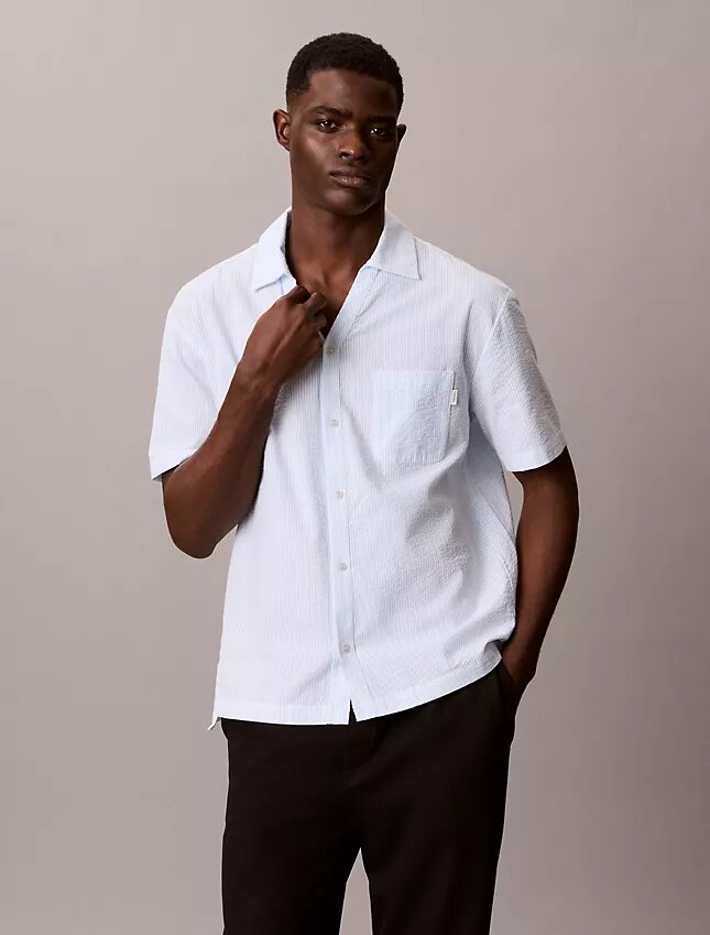 Camisa de dormir descontraída com botões em seersucker Camisa de dormir descontraída com botões em seersucker