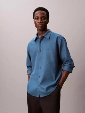Camisa de flanela mesclada com botões e corte descontraído
