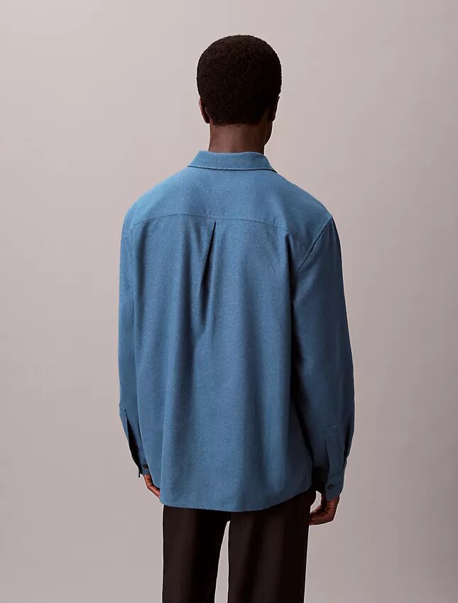 Camisa de flanela mesclada com botões e corte descontraído Camisa de flanela mesclada com botões e corte descontraído