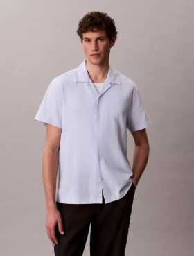 Camisa de linho e algodão de manga curta com botões