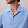 Camisa de linho e algodão de manga curta com botões Camisa de linho e algodão de manga curta com botões