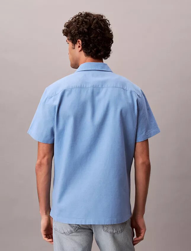 Camisa de linho e algodão de manga curta com botões Camisa de linho e algodão de manga curta com botões