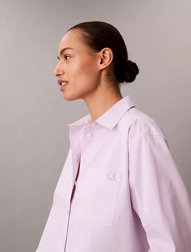 Camisa de popeline de algodão com botões e corte descontraído Camisa de popeline de algodão com botões e corte descontraído