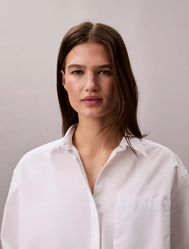 Camisa de popeline de algodão com botões e corte largo Camisa de popeline de algodão com botões e corte largo