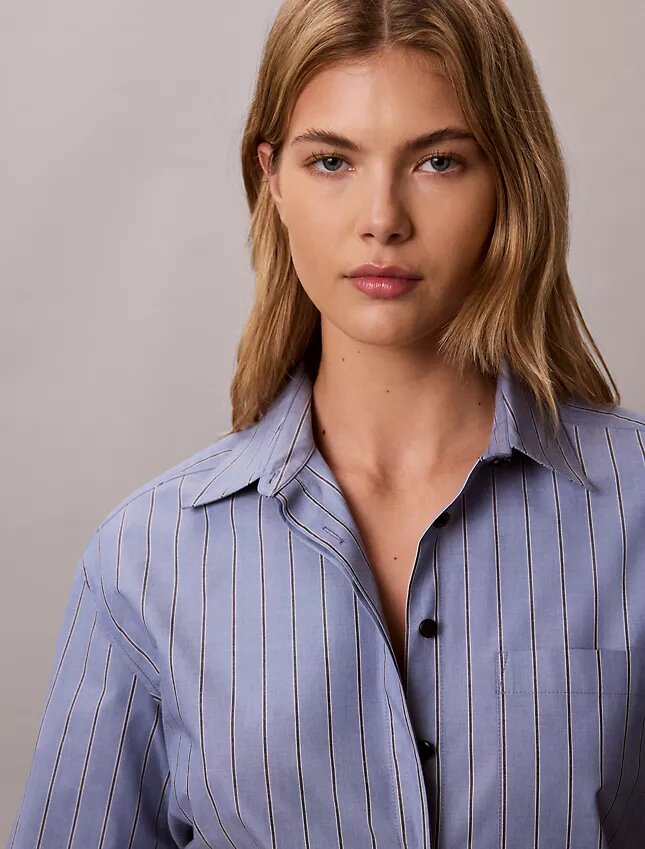 Camisa de popeline de algodão com botões e corte largo Camisa de popeline de algodão com botões e corte largo