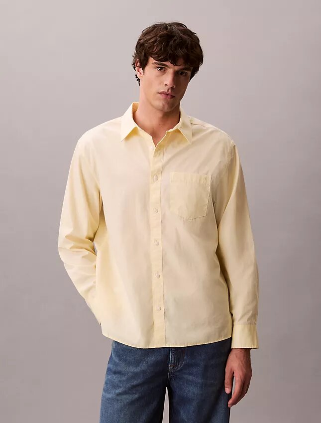 Camisa de popeline lavado com botões e corte descontraído Camisa de popeline lavado com botões e corte descontraído